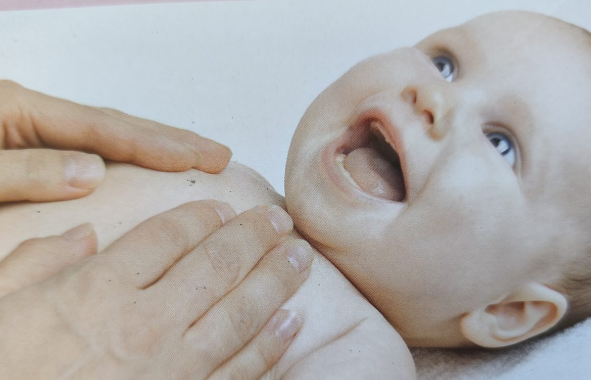 Nov tečaj: masaža dojenčka